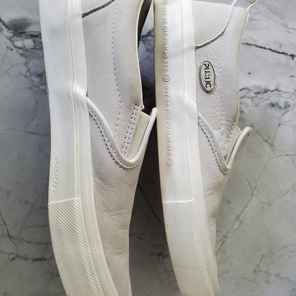 Vans - Picture 4 of 6